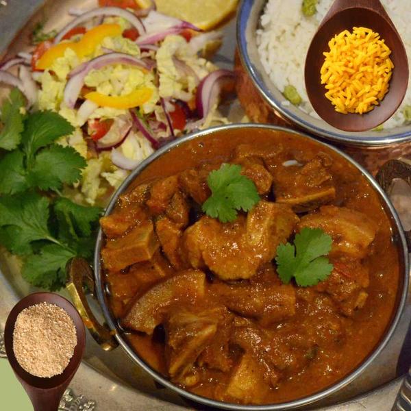 Pork Curry cu orez cu sofran 